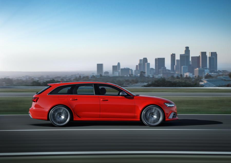  Audi RS6 Avant Performance (4G, C7) 2015 года  (WW) (фото 10 из 22)